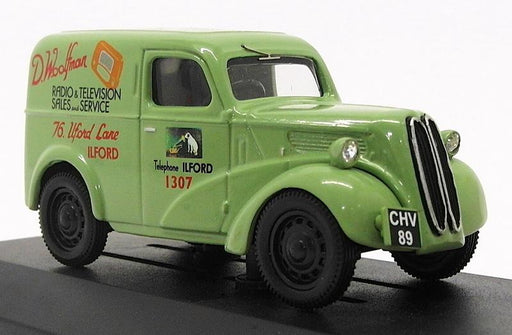 Vanguards 1/43 Scale Model VA06201 - Ford 5 CWT Van - D.Woolfman Radio & TV