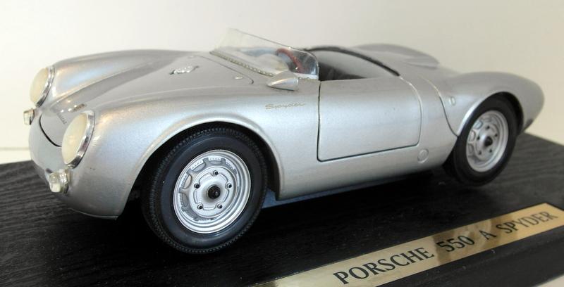 Maisto 1/18 Scale Diecast - 31843 Porsche 550 A Spyder 1955 Silver
