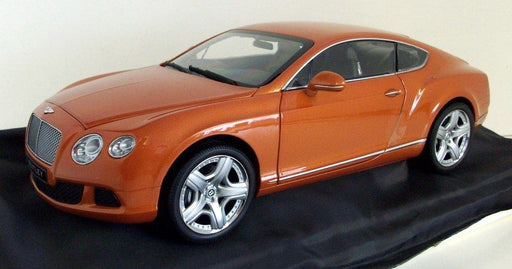Minichamps 1/18 scale 100 139921 Bentley Continental GT 2001 Orange metallic