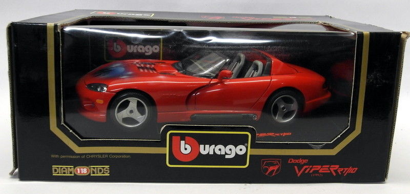 Burago 1/18 Scale Diecast - 3025 Dodge Viper RT/10 1992 Red Airbrush edition