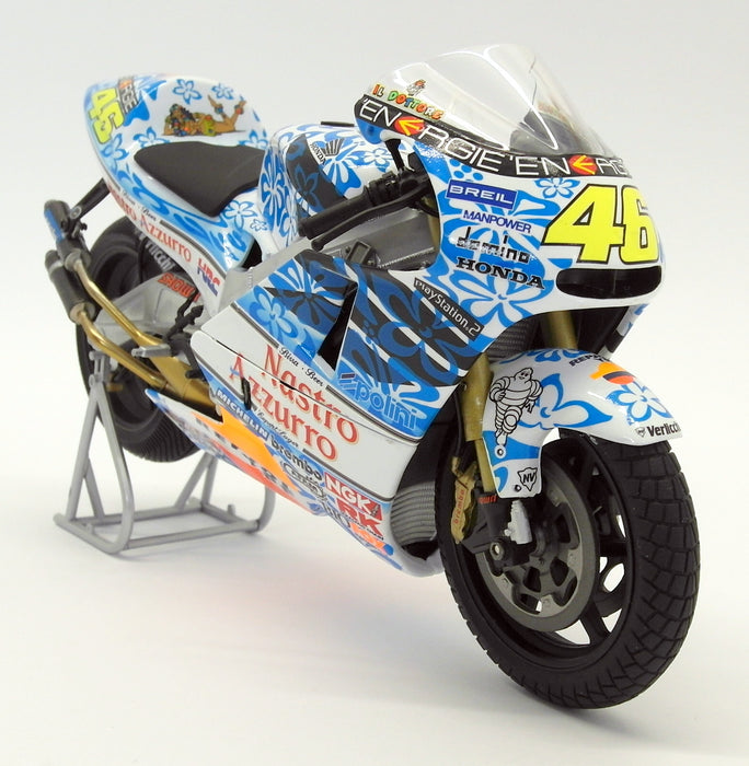 Minichamps 1/12 Scale Diecast - 122 016196 Honda NSR 500 Mugello Hawaiian Rossi