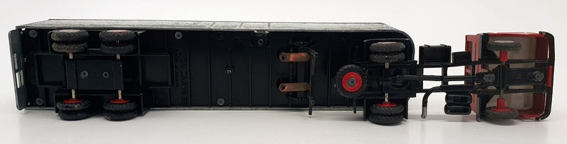 Lion Car No.36 - 1/50 Scale Mat074 - DAF Truck & EuroTrailer - Silver