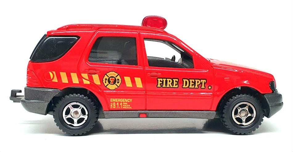 Majorette 1/34 Scale 3010/3020 - Mercedes Benz New York Fire Dept. Engine #7