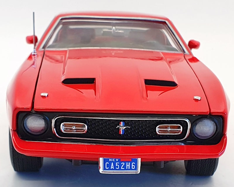 Auto World 1/18 Scale AWSS126 - 1971 Ford Mustang Mach1 007 Diamonds Are Forever