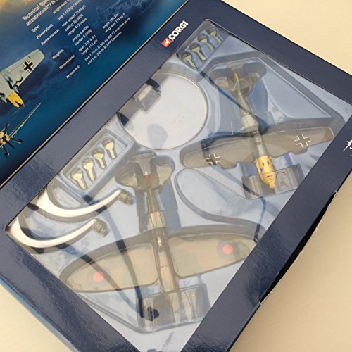Corgi 1/72 Scale Diecast 49505 Spitfire + Messerschmitt Battle of Britain set