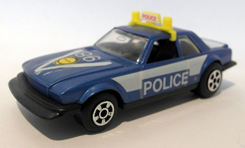 Polistil 1/40 Scale Vintage Diecast  051563 Mercedes Benz 450 SLC Police