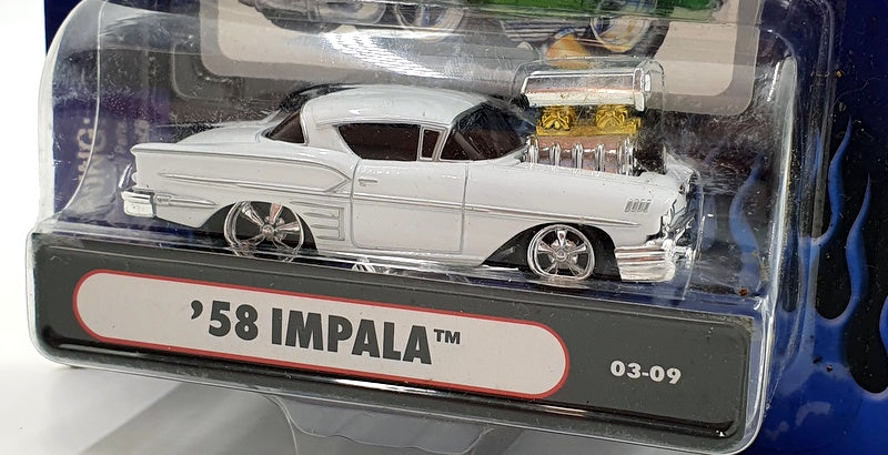Muscle Machines 1/64 Scale Diecast 71161 03-09 1958 Chevy Impala