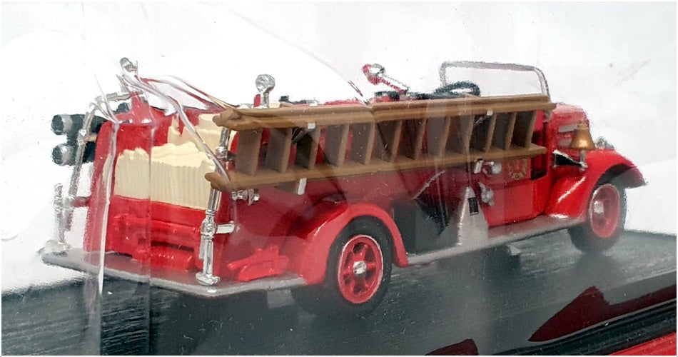 Del Prado 1/64 Scale 231222F - 1948 Mack Pumper - Red