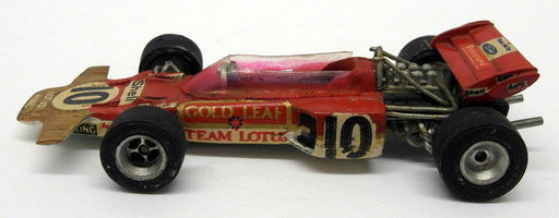 Unbranded 1/43 Scale White Metal 17OCT17V Lotus Gold Leaf #10 Model F1 Car