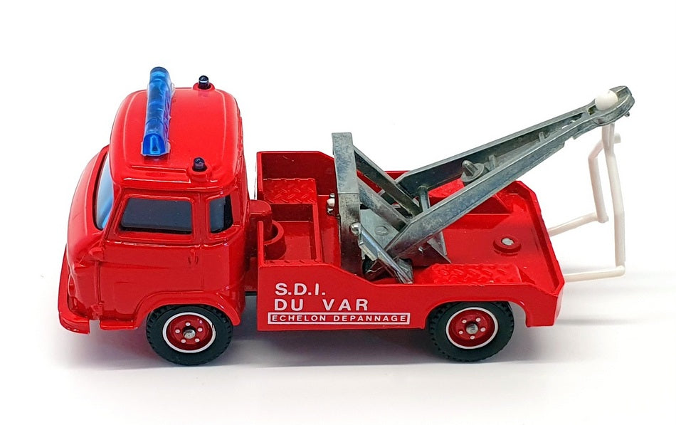 Solido Toner Gam I 1/50 Scale 2102 - Renault Saviem SG4 Pompier Tow Truck - Red