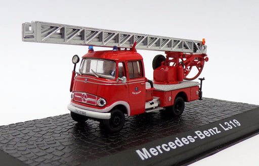 Atlas Editions 1/76 Scale 7147 002 - Mercedes Benz L319 - Fire Engine