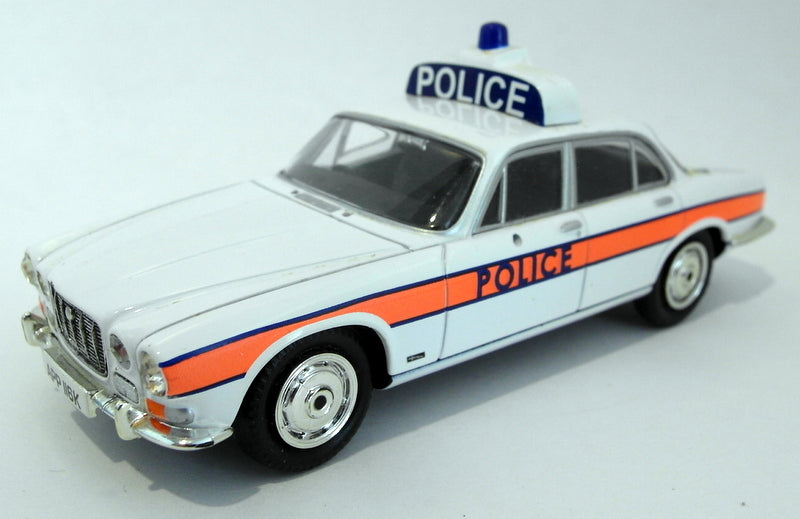 Vanguards 1/43 VA08601 Jaguar XJ6 Series 1 Thames Valley Police