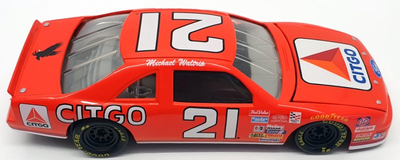 Revell 1/24 Scale 3908 - Stock Car Ford #21 M.Waltrip - Orange