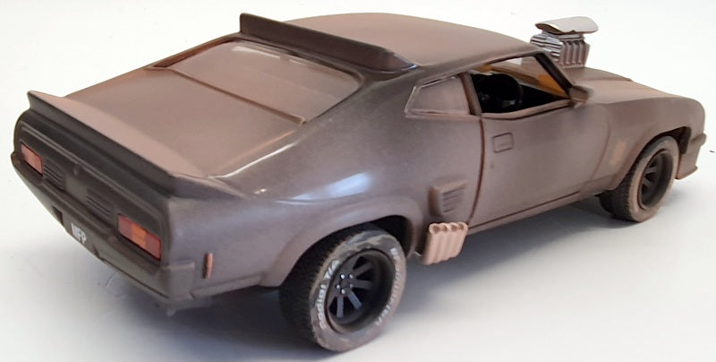 Greenlight 1/24 Scale Model Car 84052 - 1973 Ford Falcon XB