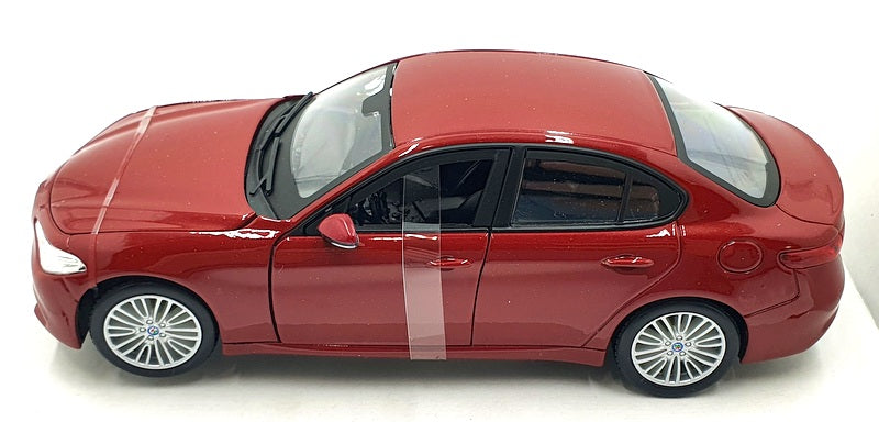 Burago 1/24 Scale Diecast #18-21080 - Alfa Romeo Giulia - Red