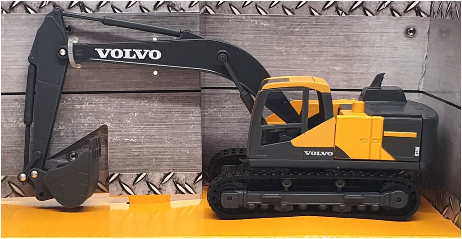 Burago 1/50 Scale 18-32086 -  Volvo EC220E Excavator - Yellow
