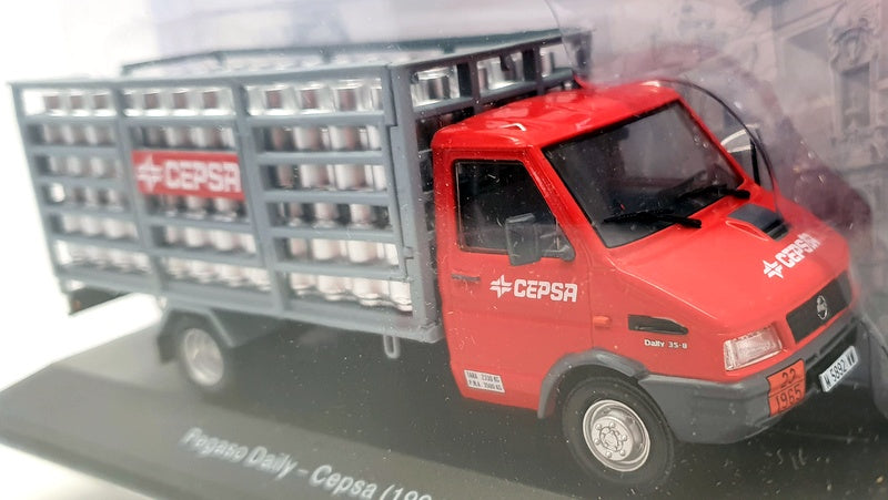 Atlas Edition 15cm Long Model Truck G1H2E008 - 1994 Pegaso Daily Cepsa