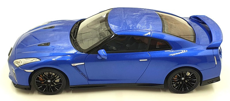 Kyosho 1/18 Scale Diecast KSR18044BL2 - Nissan GT-R Premium edition - Blue