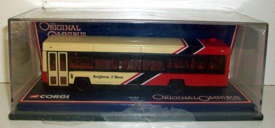 CORGI 1/76 - 43113 LEYLAND LYNX MK1 - BRIGHTON & HOVE BUS & COACH CO. LTD