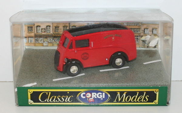 CORGI 1/43 SCALE D983 - MORRIS J VAN - ROYAL MAIL