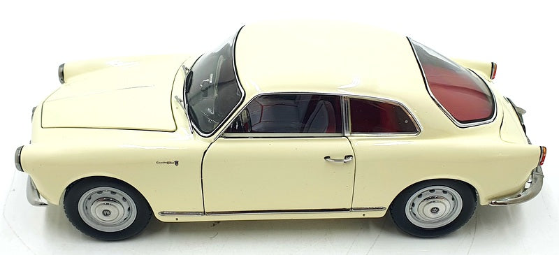 Kyosho 1/18 Scale Diecast 08957W - Alfa Romeo Giulietta Sprint - White