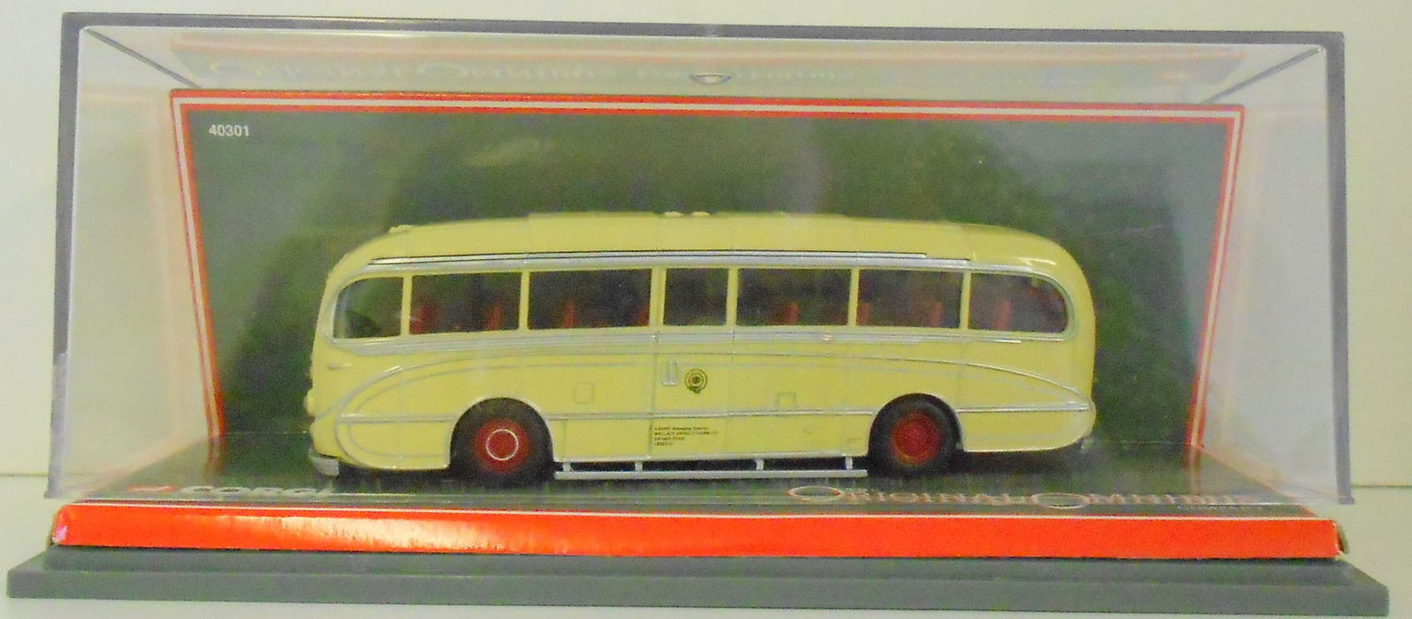 CORGI 1/76 40301 BURLINGHAM SEAGULL WALLACE ARNOLD TOURS LIMITED SWITZERLAND