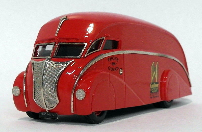 Brooklin 1/50 Scale ARC002 - 1933 Commer Holland Coachcraft 1 Of 400 - Red
