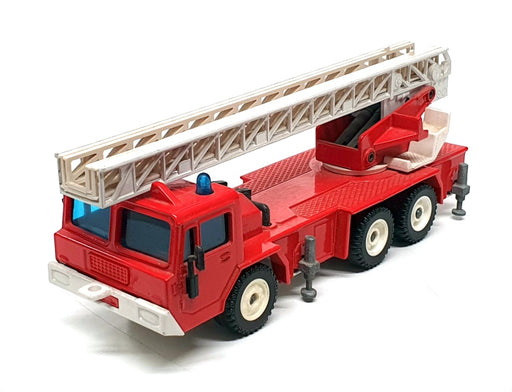 Siku 1/55 Scale Diecast 2924 - Faun Fire Engine - Red/White