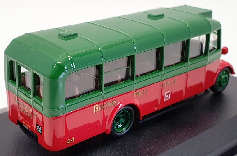 Oxford Diecast 1/76 Scale 76OWB007 - Bertram Mills Bedford OWS