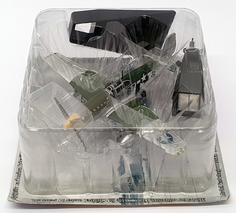 Amercom 1/72 Scale AM1221 - North American P-51B Mustang 1944