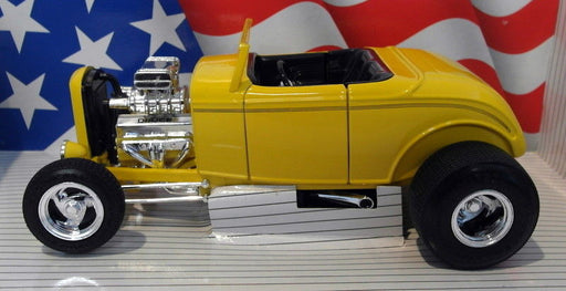 Ertl 1/18 Scale Diecast - 7238 1932 Ford Street Rod Deuce Yellow