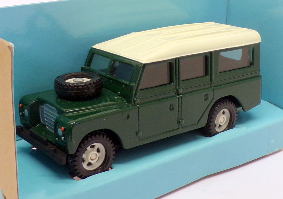 Corgi 1/36 Scale Model Car 57904 - Land Rover - Green