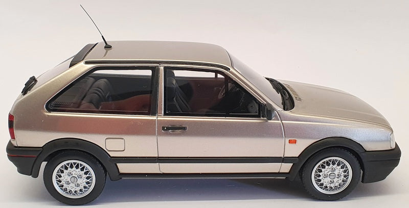 Otto Mobile 1/18 Scale Model Car OT856 - 1986 Volkswagen Polo MkII G40