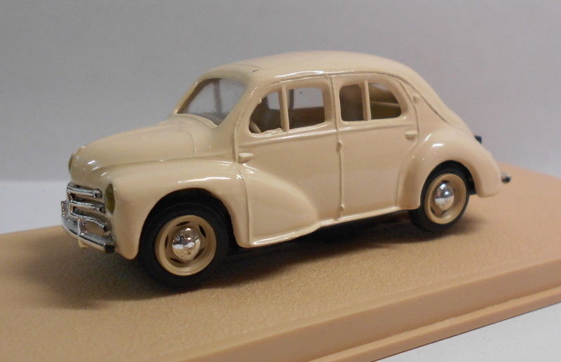 Eligor 1/43 Scale Diecast Model 1106 RENAULT 4 CV BERLINE 1954 CREAM —  R.M.Toys Ltd