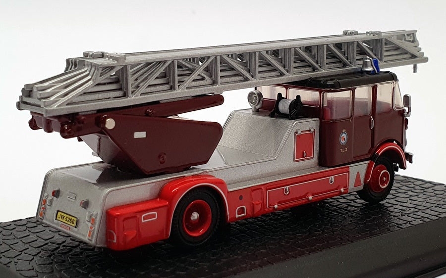 Oxford Diecast 1/76 Scale 76AM002 - AEC Mercury TL Fire Engine - Newcastle