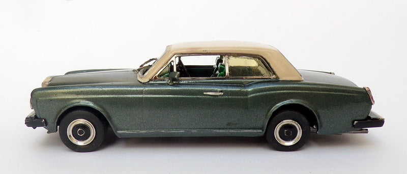 SMTS 1/43 Scale Built Kit CL7 - Rolls Royce Corniche FHC - Green/Beige