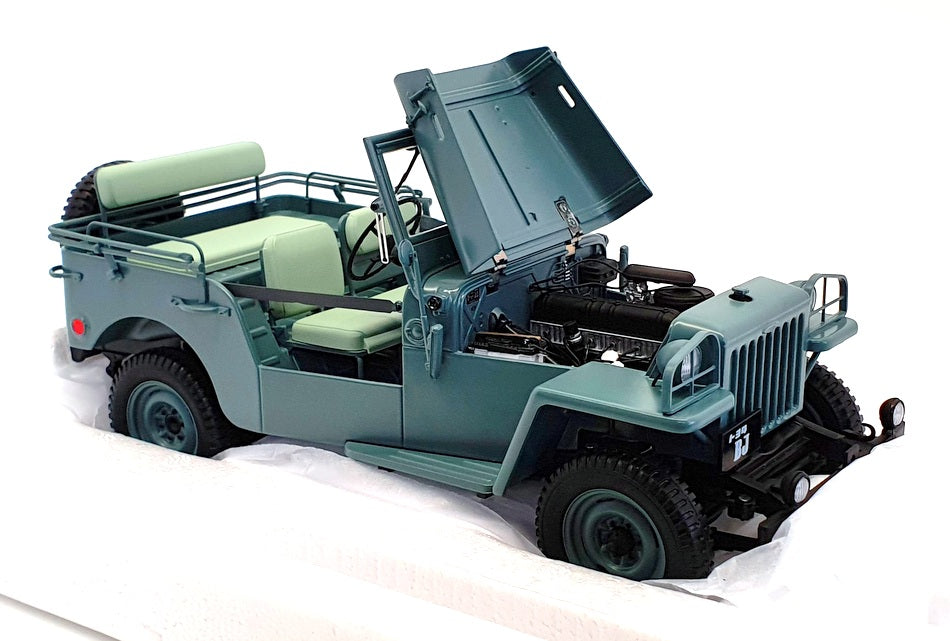 Kyosho 1/18 Scale Diecast 08959G - Toyota Land Cruiser BJ - Green