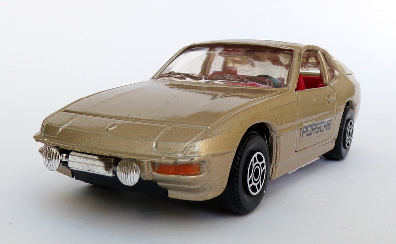 Corgi 11.5cm Long Vintage Diecast CG40 - Porsche 924 Police - Black/White Corgi 11.5cm Long Vintage Diecast CG40 - Porsche 924 Police - Black/White