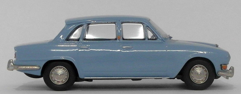 Pathfinder Models 1/43 Scale PFM27 - 1963 Triumph 2000 MK.1 1 Of 600 Blue