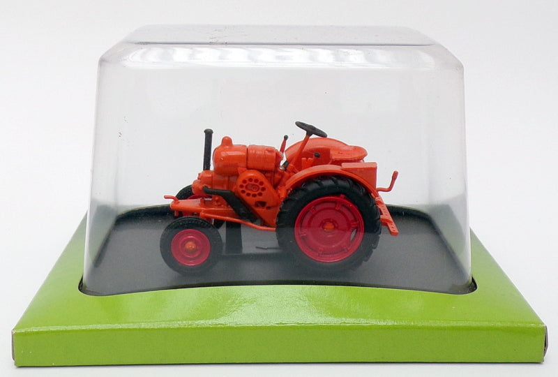 Hachette 1/43 Scale Model Tractor HT132 - 1952 Allgaier R22 - Orange