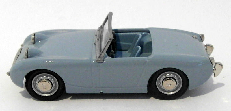 A METAL MODEL CAR, Austin Healey Sprite, 1958, Lansdowne, 1:43 scale. Toys - Toys A METAL MODEL CAR, Austin Healey Sprite, 1958, Lansdowne, 1:43 scale. Toys - Toys