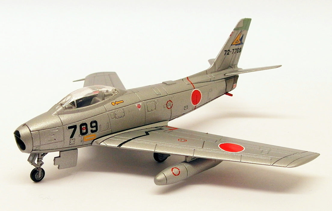 Deagostini 1/100 Scale Aeroplane 17 - Japan Self Defence Forces F-86F