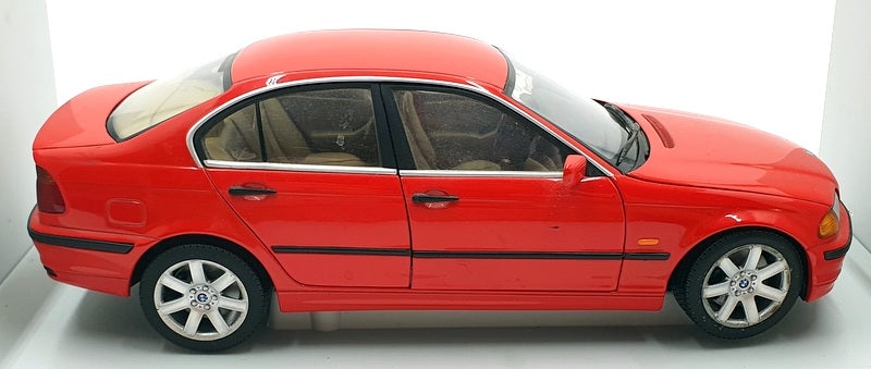 ParagonModels 1:18 BMW Série 3 (F30) Rouge Melbourne 97024 modèle ParagonModels 1:18 BMW Série 3 (F30) Rouge Melbourne 97024 modèle