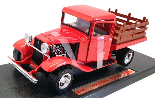 Road Legends 1/18 Scale Model Car 92258 - 1934 Ford Pick Up - Red