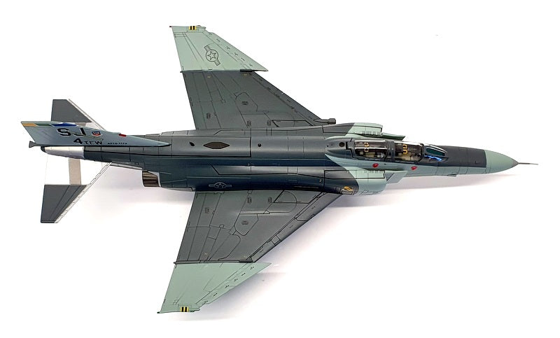 Hobby Master 1/72 Scale HA19019 - McDonnell Douglas F-4 Phantom II