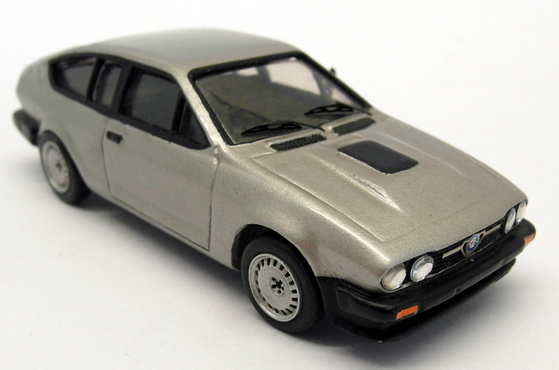 Tron Kits 1/43 Scale Resin Built Kit - AA763 Alfa Romeo Alfetta GTV Silver