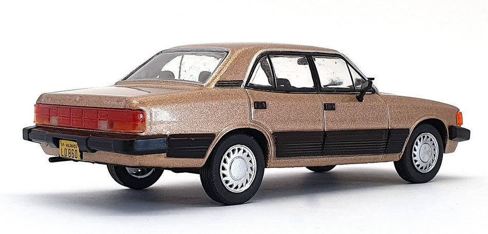 Altaya 1/43 Scale 20921D - 1988 Chevrolet Opala Diplomata 4.1 - Gold