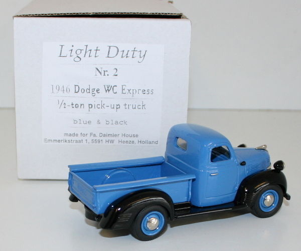 SMTS 1/43 LIGHT DUTY - 1946 DODGE WC EXPRESS 1/2 TON PICK UP TRUCK BLUE & BLACK