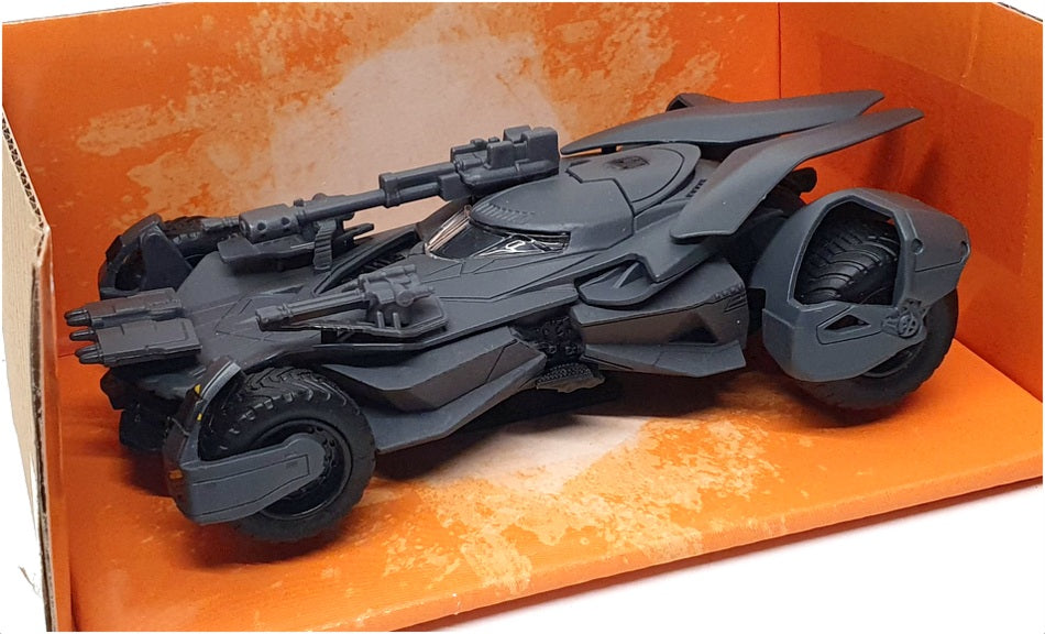 Jada Toys Appx 1/43 Scale 99082 - Justice League Batmobile - Grey
