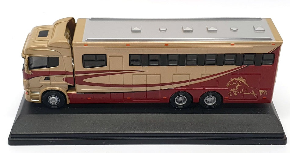 Oxford 1/76 Scale 76SHL01HB - Scania Highline Horsebox - Met Champagne